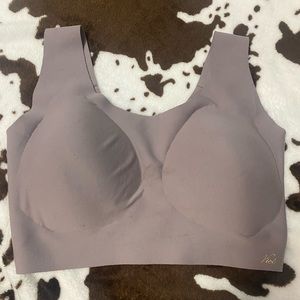 Victoria's Secret No-wire Bra